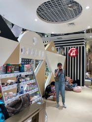 -meland club亲子乐园(重庆万象城店)