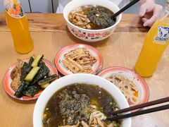 -矮子粉店1985·长沙米粉(湘春路店)