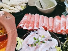 -滇釜火锅·能喝汤的火锅(车公庄店)