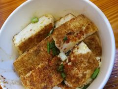 -市府路小吃城(民俗文化广场锦苑店)