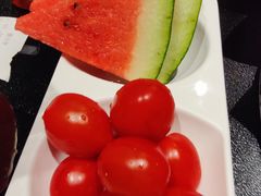 -辣尚瘾·烤鱼·新川菜(牡丹园直营店)