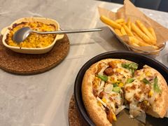 -必胜客(尹山湖歌林公园店)