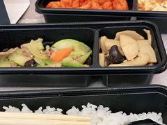 -上海可达汽车销售服务有限公司