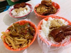 -咱家王新国把子肉(县东巷店)