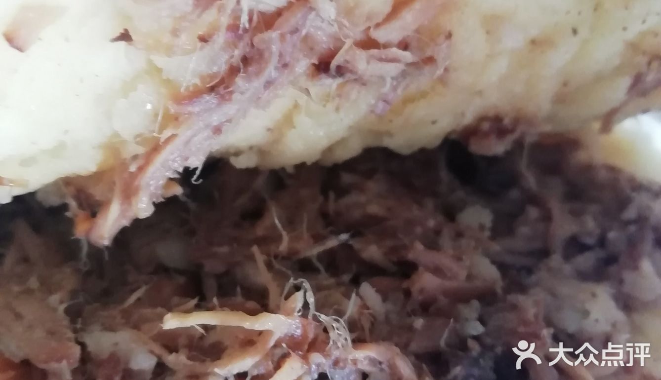 超级好吃的肉夹馍和肉肠，其实一年到头也吃不到几回