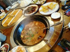 -万里闯关东铁锅炖菜馆(高新旗舰店)