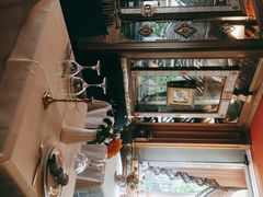 -火车头法国西餐厅