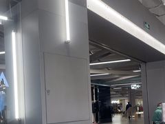 -M Stand(成都COSMO店)