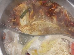 骨汤鸳鸯锅-华晟山城火锅(东城天下店)