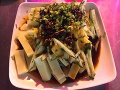 凉拌米豆腐-锅贴杨一手特色豆花烤鱼饭店(荔波美食街店)