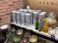 -两三事小郡肝串串香火锅(桂庙店)