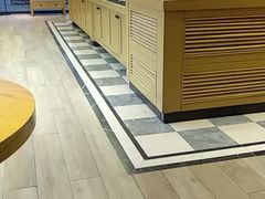 面包甜点陈列柜-味多美蛋糕(六里桥店)