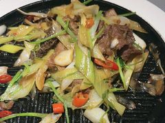 -巴特餐饮6加1音乐餐吧·新疆菜