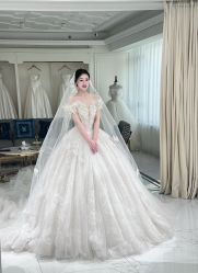 -拉瑞娜LaReine婚纱礼服高级定制