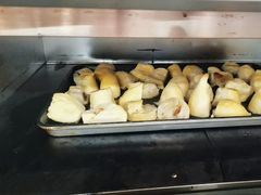 -四囍码头海鲜烧烤自助火锅(外滩南京东路悦荟广场店)