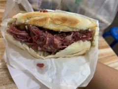 优质肉夹馍-杨天玉腊牛羊肉店
