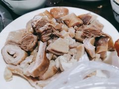 三拼-金卯白肉罩火烧