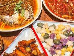 -老闵田螺馆·南昌市井菜·特色小吃(总店)