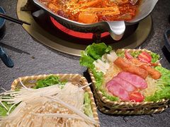 -湊湊火锅·茶憩(打浦桥日月光店)