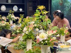 -瓷语堂(上海五维空间创意园店)