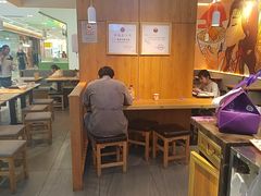 -阿香米线(凯德广场.1818店)