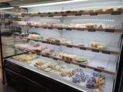 面包甜点陈列柜-超级泰·泰式麻辣烫(南京商厦店)