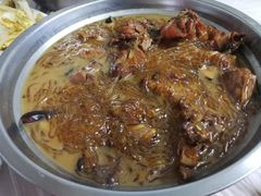 小鸡炖粉条-鸡炖兔