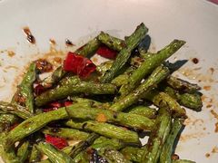 -蜜桃餐厅·伴山(湖滨商业街店)