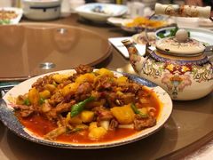 新疆大盘鸡-新粤新疆菜清真餐厅(拱北店)