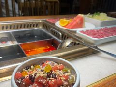 -巴渝瓦肆重庆鲜火锅(宝龙环湖店)