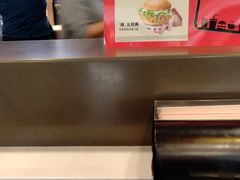 -麦当劳(田林好又多店)