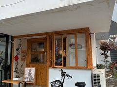 -留白咖啡(人民巷八号大院店)