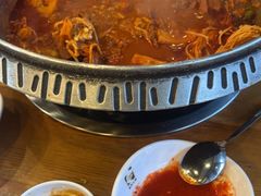 -喇喇排骨火锅·传统韩式脊骨汤(望京西园总店)