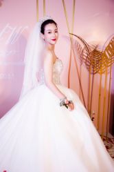 -ZHICOME·稚蔻婚纱礼服造型定制(西安龙首印象城店)