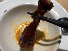 连骨头都不剩的鸡爪-佬肥猫(周浦万达店)
