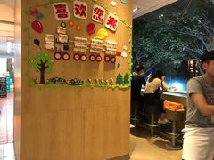 -麦当劳(龙洞店)