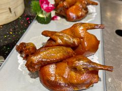 脆皮乳鸽-味可道美食坊(福基路店)