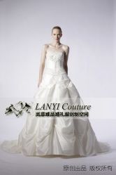 -LANYI COUTURE高级婚纱礼服改衣店