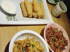 -偶屋里钵少爷(时代广场店)