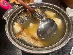 鳗鱼头豆腐汤-玄白·炭烤活鳗(上海首店)