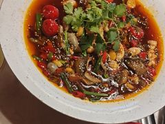 -牟记江湖重庆地标特色菜鱼蛋海鲜羊蝎子(巴南区黑金冠十多年好店)