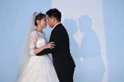 点击看大图 -金夫人婚纱摄影(华南店)