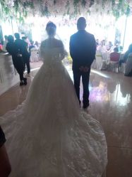 -贺贺新娘造型婚纱店