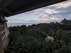 -海南清水湾莱佛士酒店