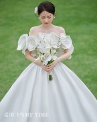 -麦田·婚纱摄影(天河新天地店)