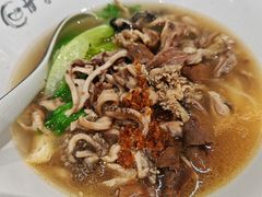 -甘掌门·化州驰名牛杂粉(越秀店)