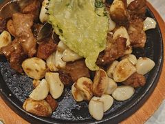 -海派美食·家宴海鲜青岛菜·石锅鲽鱼头(东方城店)