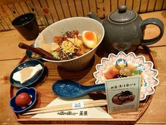-啢啢茶寮(芳华横街店)