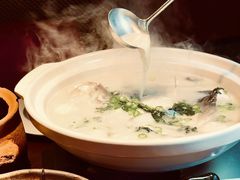 -许爷家·生态湖鲜(徐汇日月光店)