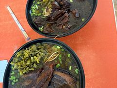 -小龙大肉面馆